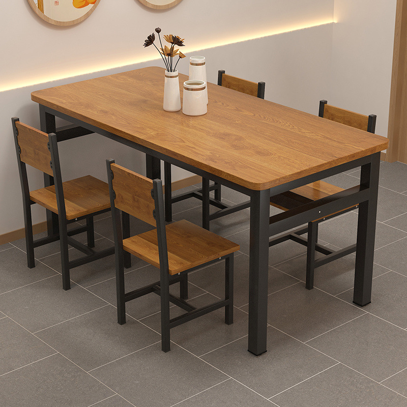Commercial Kitchen Rental - Set di tavoli e sedie personalizzati
