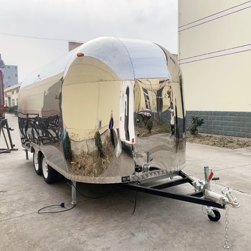Vendite di strada Festival d'a - Commercial Kitchen Rental recensione e prezzo